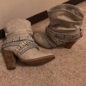 Not Rated heeled booties